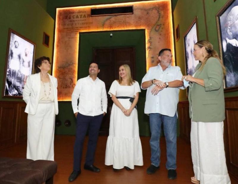 Entregan la Renovación de la Plaza Grande de Mérida 3